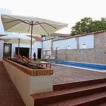 Cieza De Leon 컨트리하우스